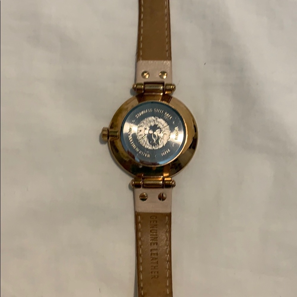 Watch - Picture 3 of 4